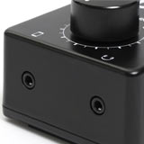 iRig STOMP iphone and headphones connectors