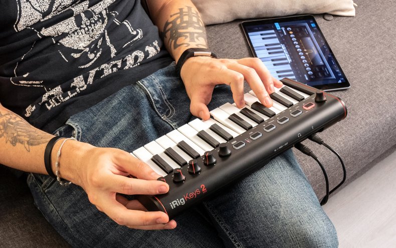 iRig Keys 2 Mini - Image 1