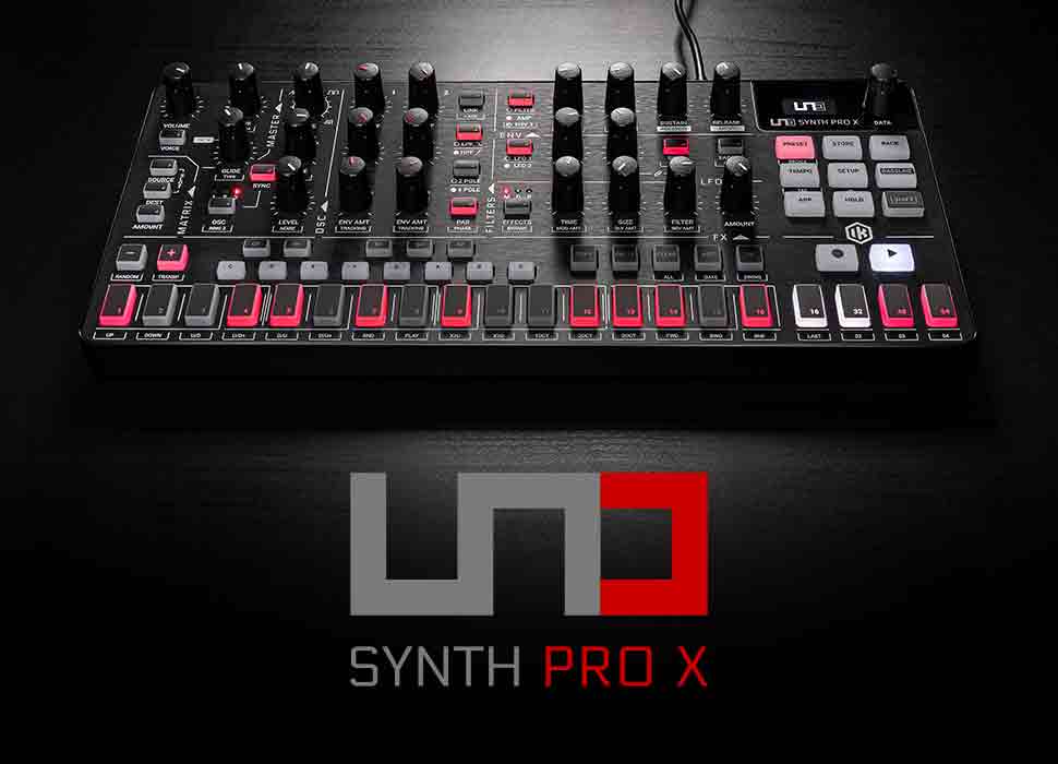 IK Multimedia UNO Synth Pro X Synthesizer